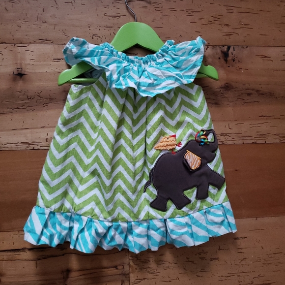 Mud Pie 9-12mths Elephant Dress - Picture 3 of 7